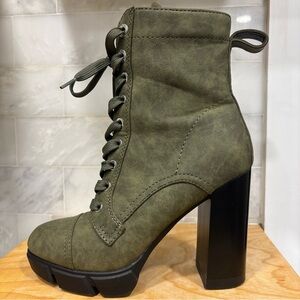 Size 7 M Nine West Clover 7 High Heels Zipper Combat & Lace-up Boots Shoes